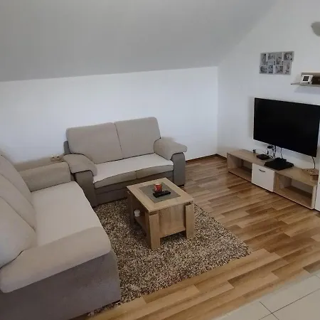 Misljen Apartmants 아파트